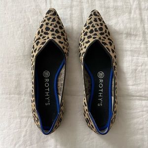 Rothy’s Little Cat Pointed Flat